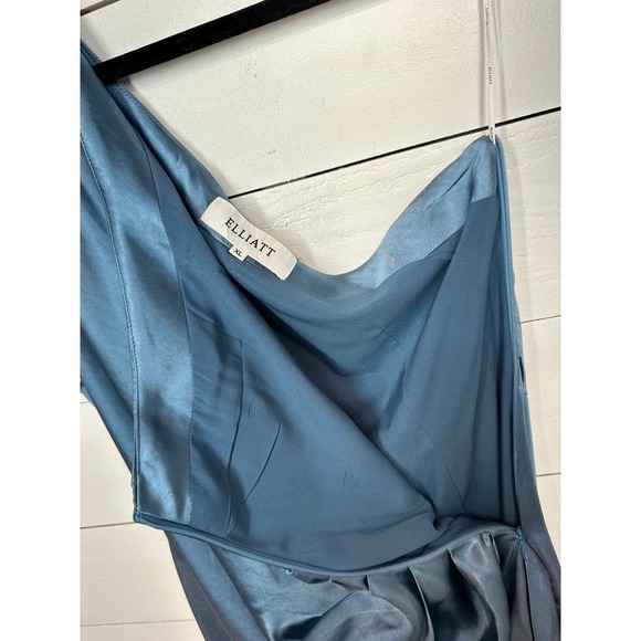 Elliatt XL One Shoulder High Slit Satin Cassini Dress in Baby Blue - Picture 15 of 16